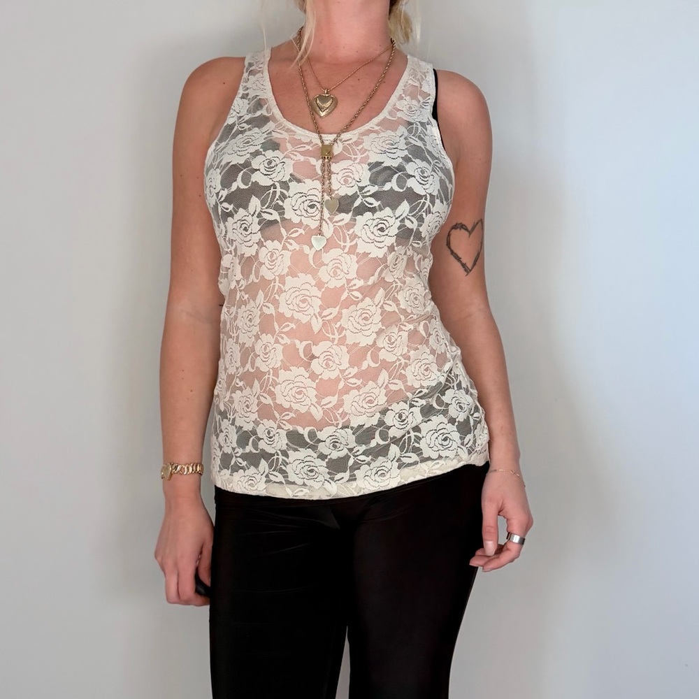 Vintage 90’s lace white rose tank top